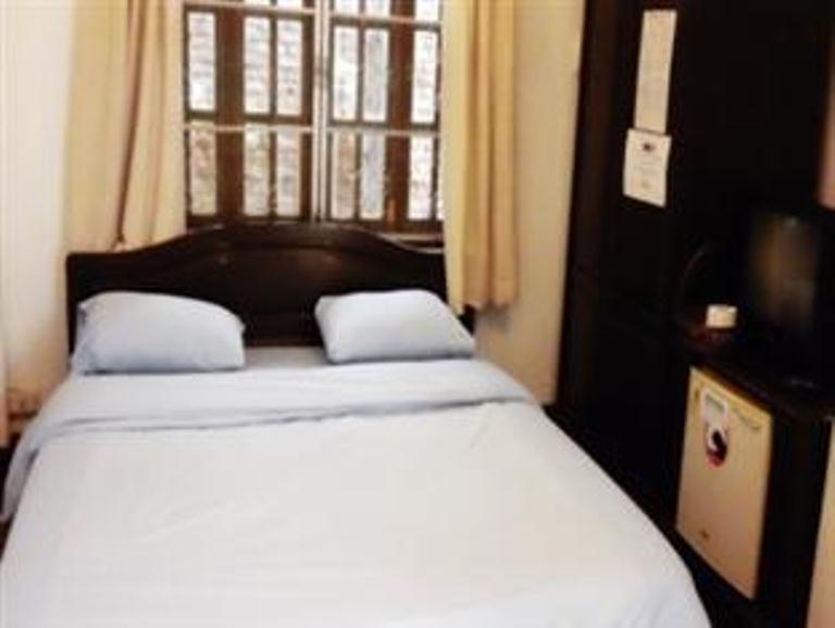 Saysouly Guesthouse Vientiane Zimmer foto